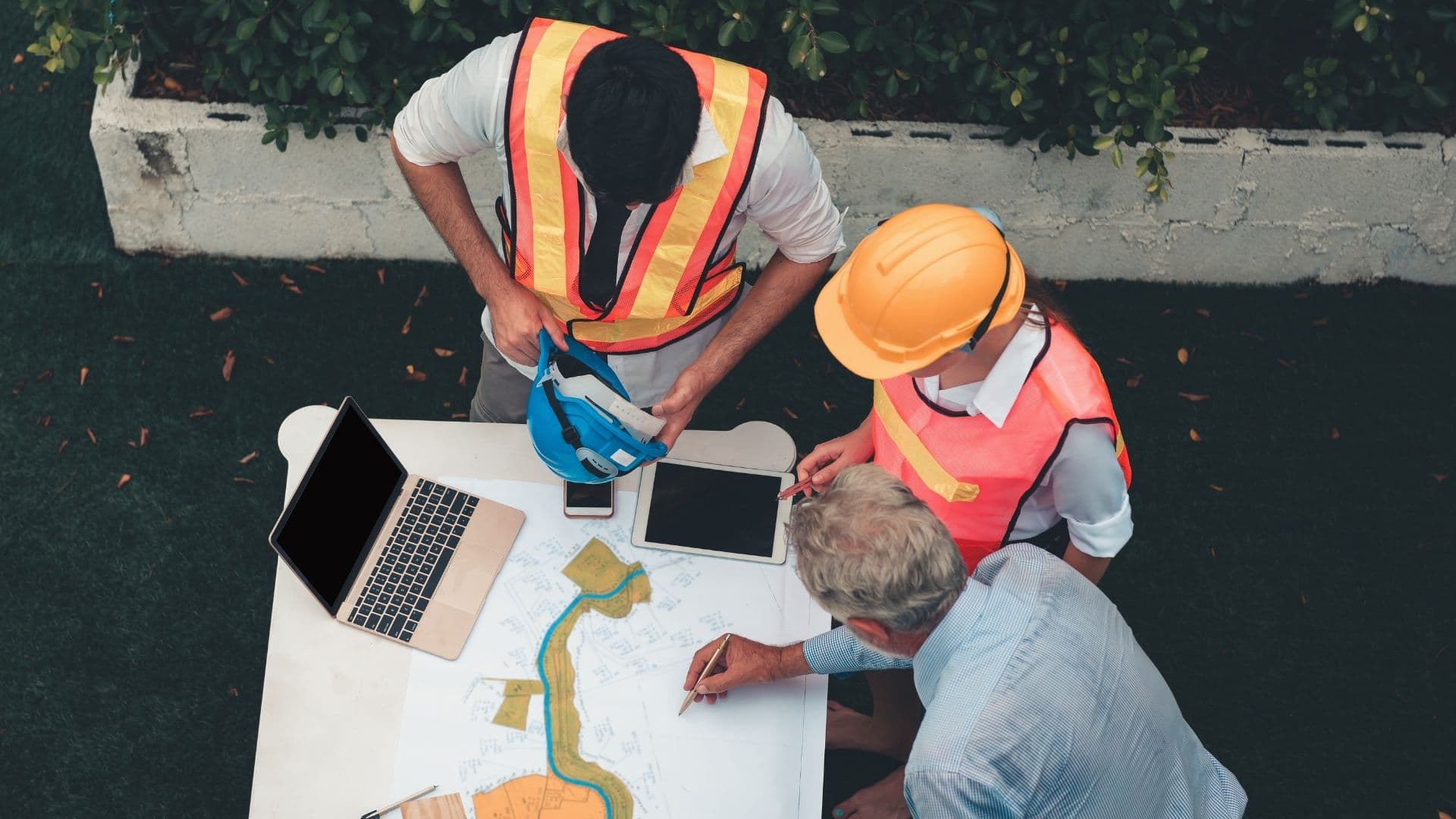 Building a Growth Mindset for Long-Term Success in Construction Sales