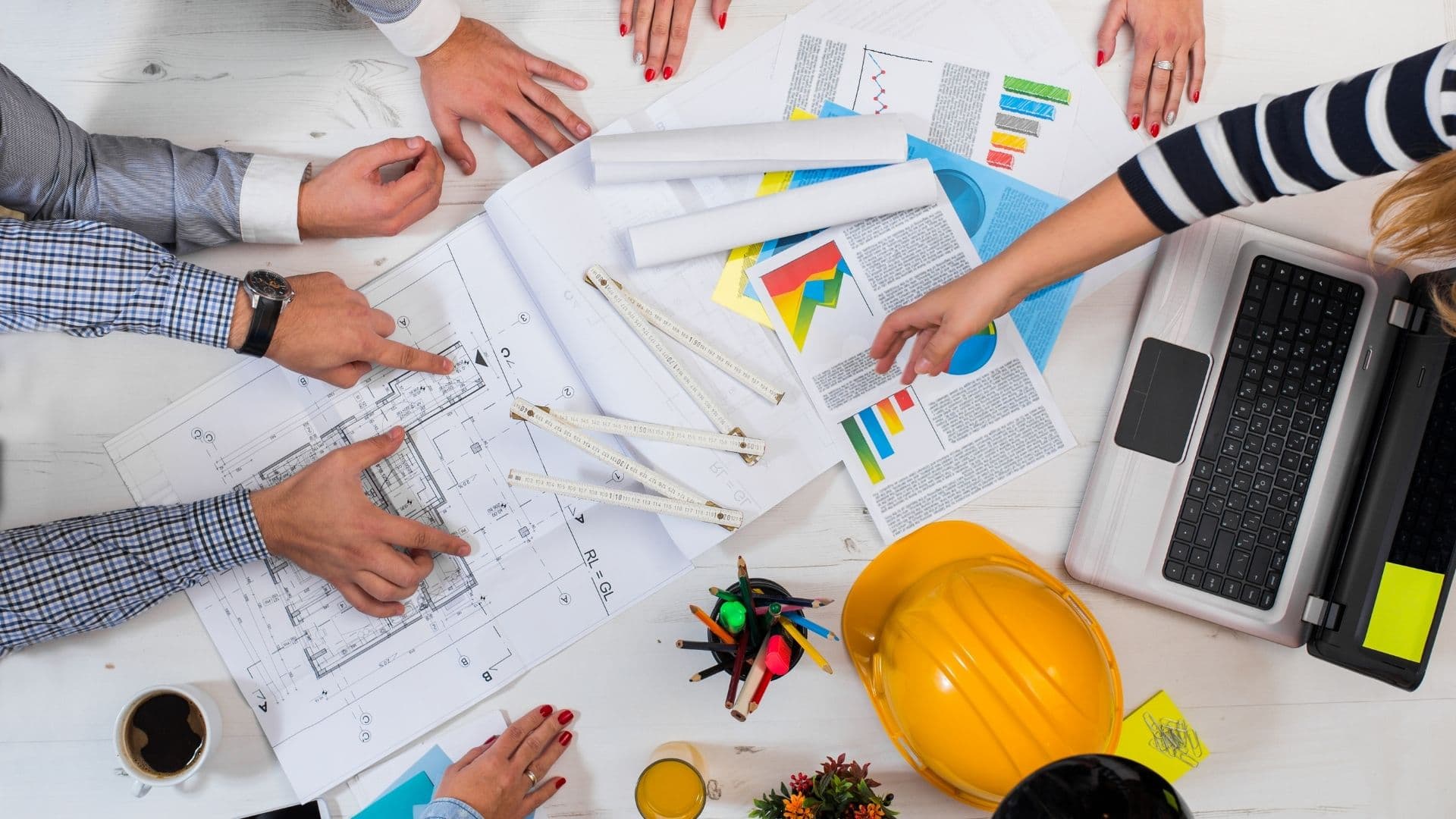 Top 10 Sales Tools Every B2B Construction Team Needs in 2026