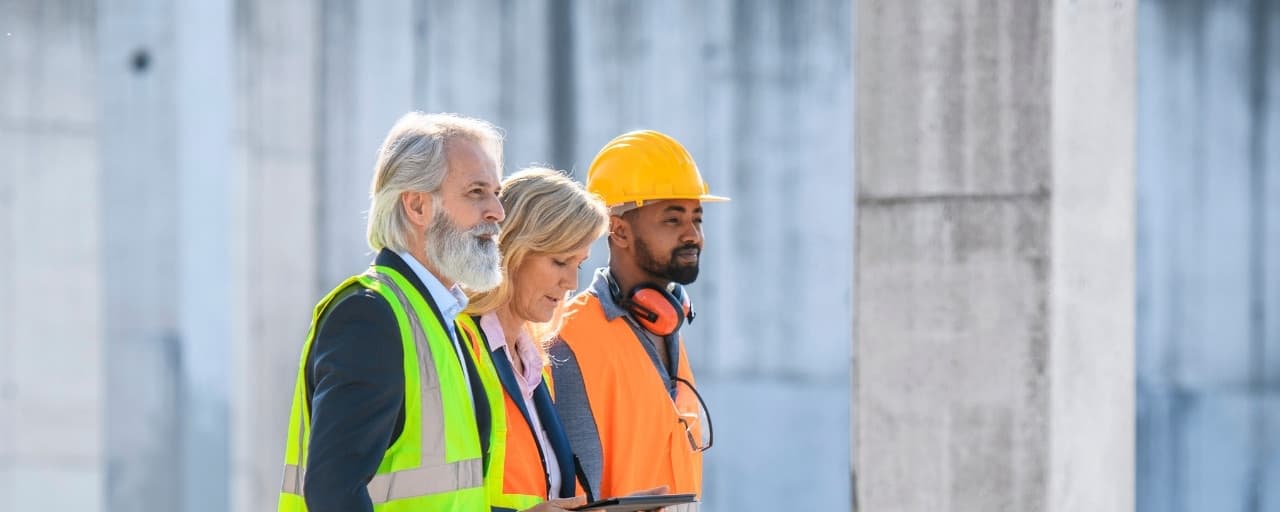 Building Strong Relationships with Contractors in the Construction Sector