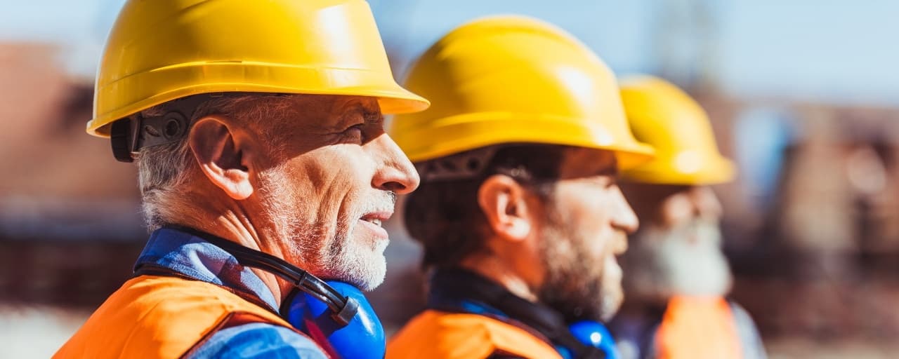 Success Stories: Manufacturers Thriving with AI-Driven Insights