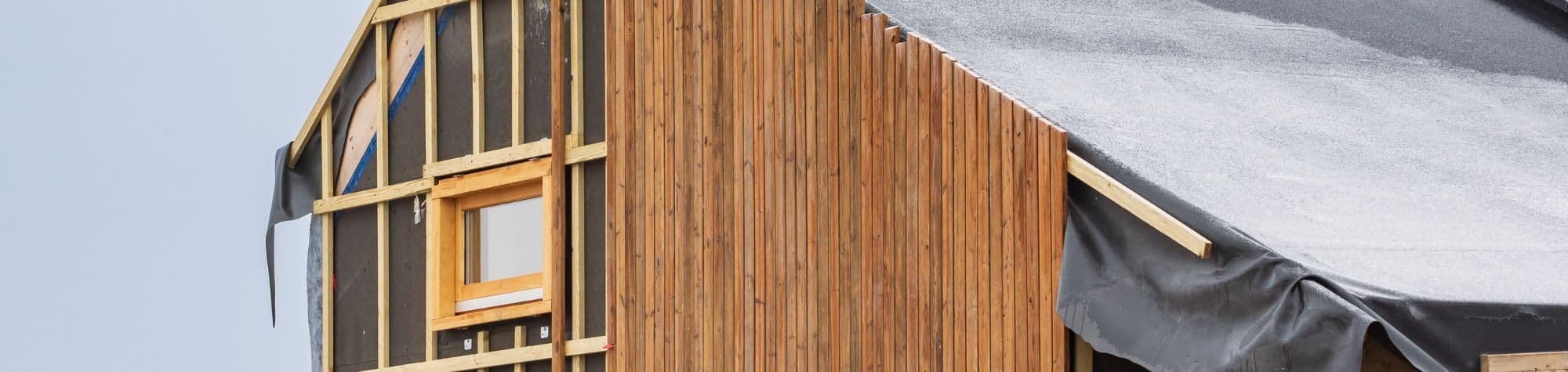 How to build and renovate sustainably with low-impact materials?