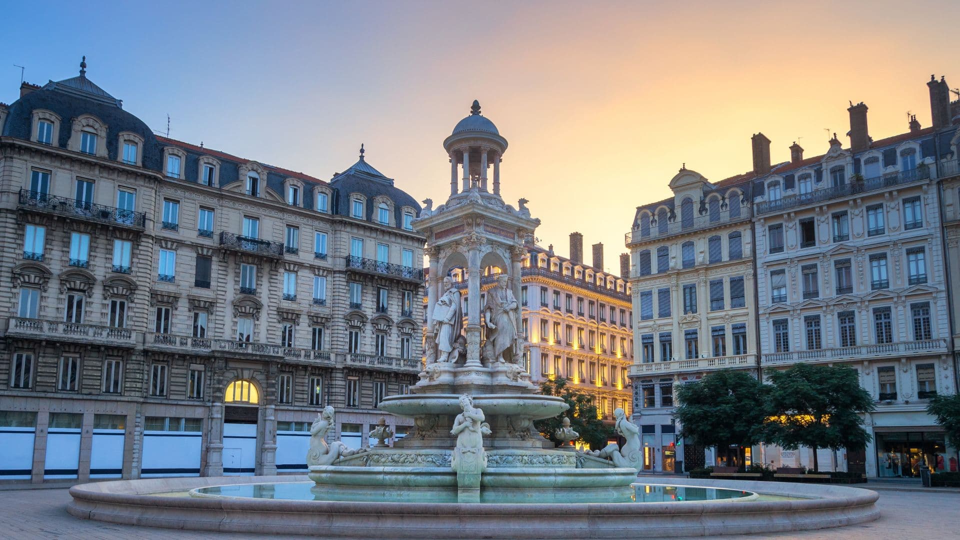 How Big is the Construction Industry in France: Market Analysis