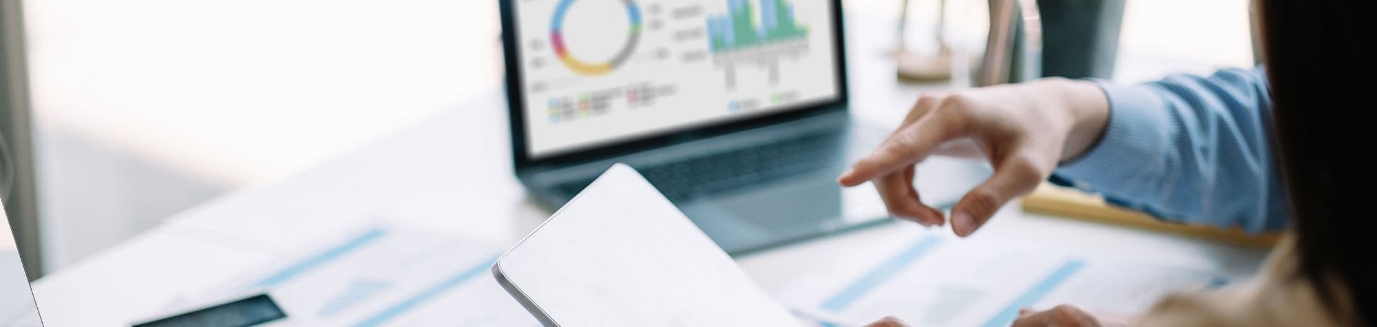 Winning More Contracts: The Role of Market Intelligence in Business Development