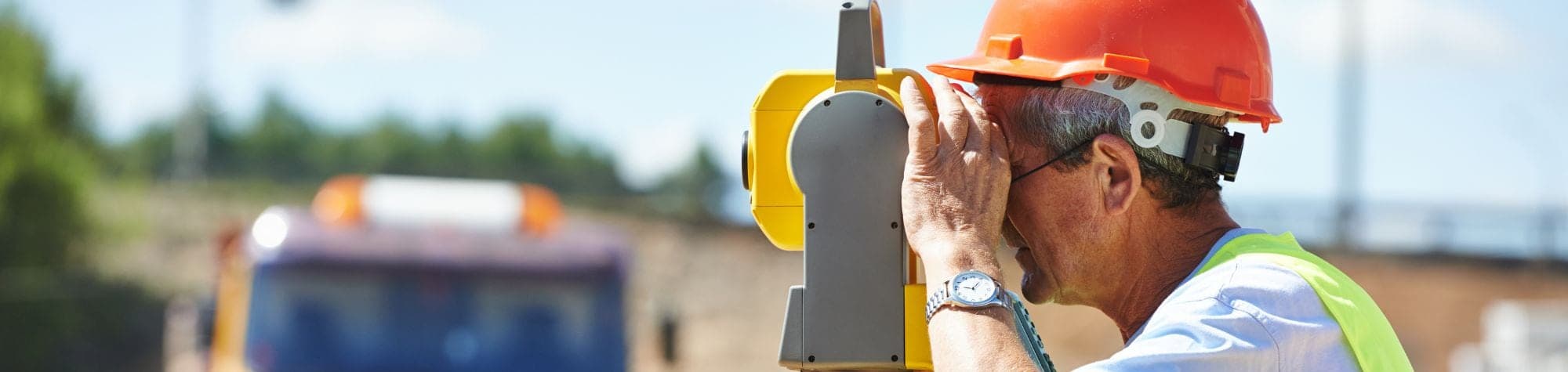 What is the Role of a 'Quantity Surveyor' in Construction: Comprehensive Overview